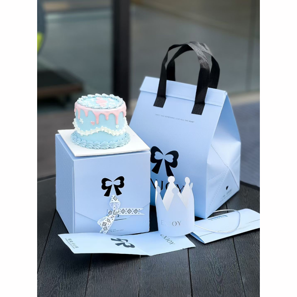 Cupcake Boxes & Mini Cooler Bag